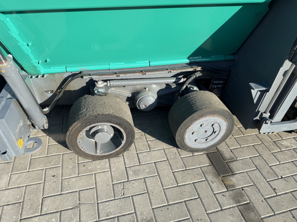 Usato 2021 Vogele S 1303-3i