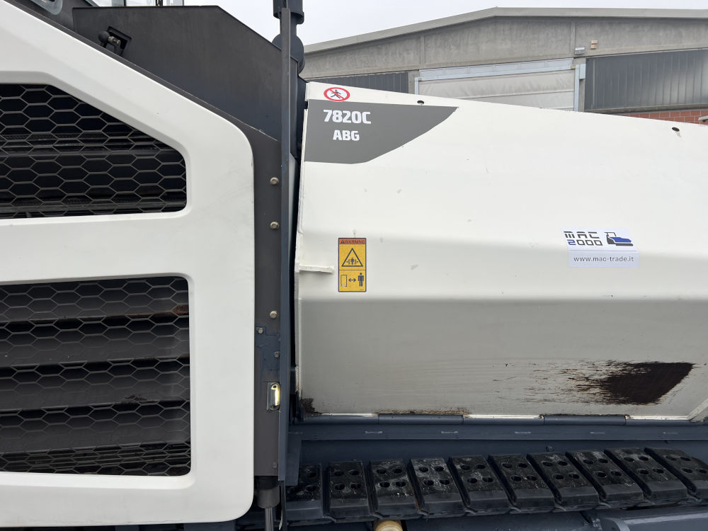 Usato 2014 Volvo P 7820C