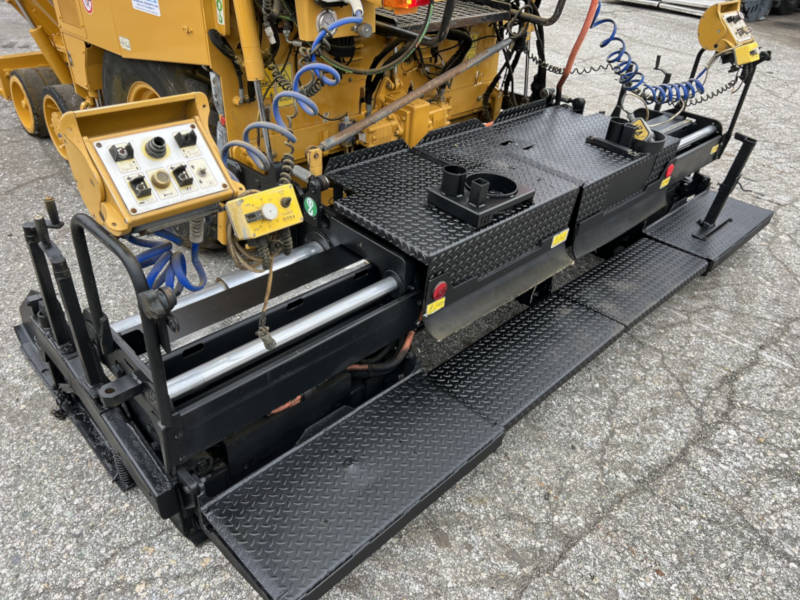 Usato 2014 Caterpillar AP 300D -138-