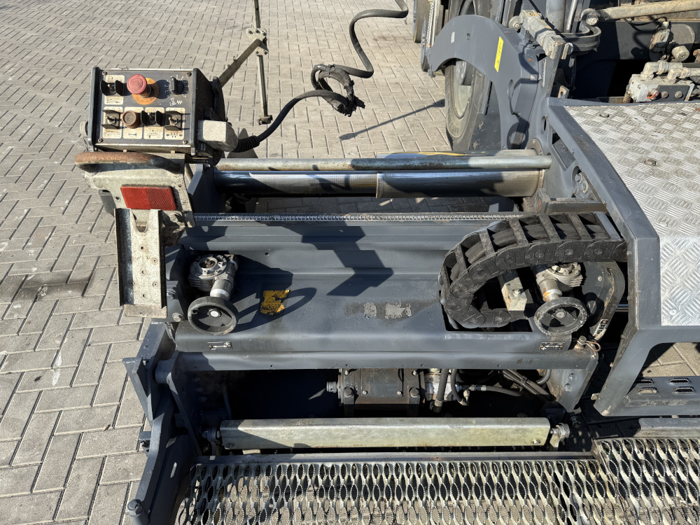 Usato 2010 Bomag BF 600P