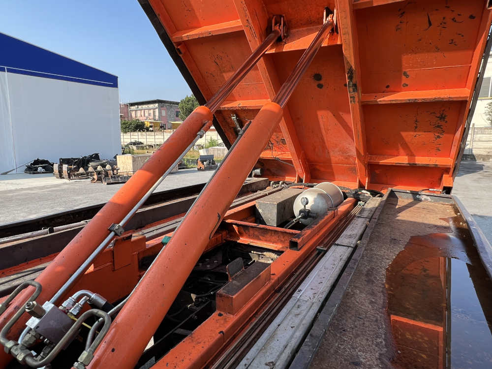 Usato 2001 Renault Premium 340 / Secmair GPB -033-