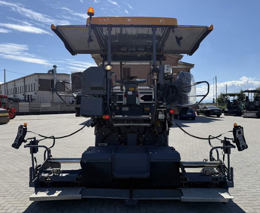 Usato 2018 Vogele S 1303-3i