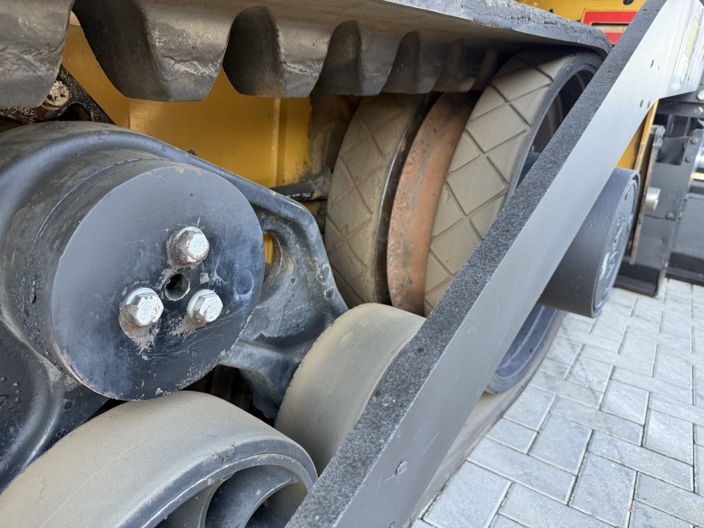 Usato 2017 Caterpillar AP 655F