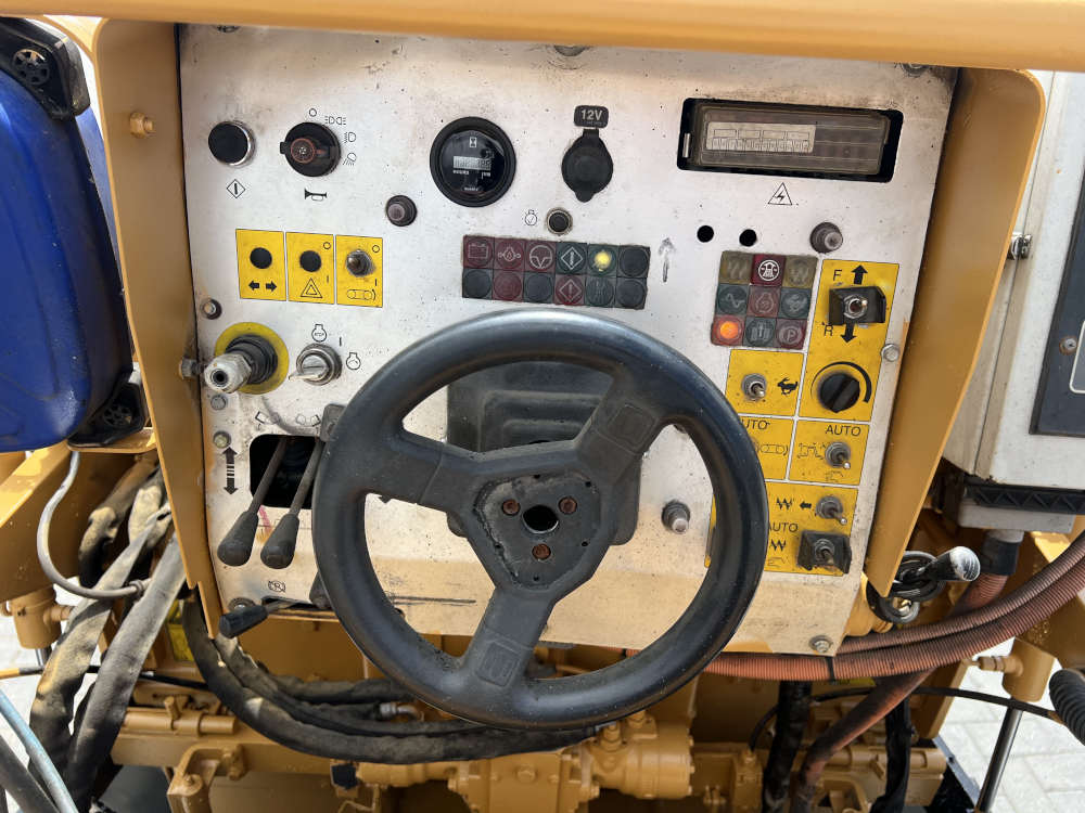 Usato 2017 Caterpillar AP 255E
