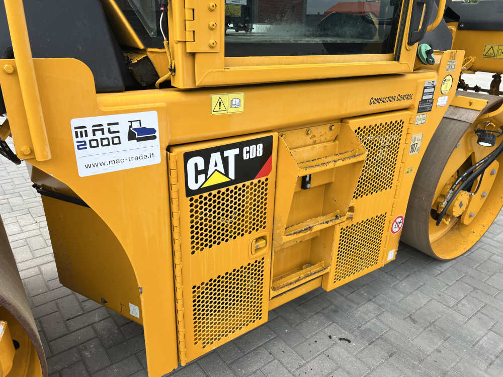 Usato 2017 Caterpillar CD 8