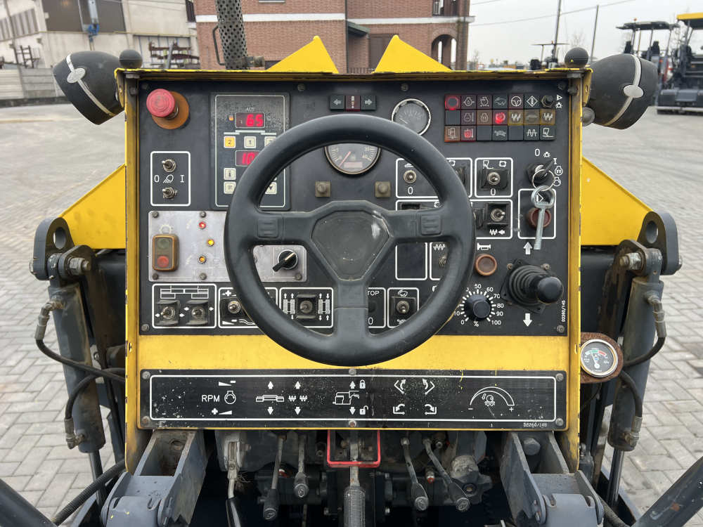 Usato 2012 Bomag BF 223C