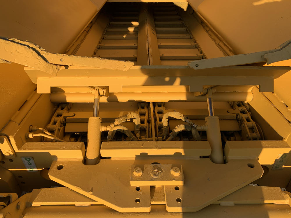 Usato 2013 Caterpillar AP 555E