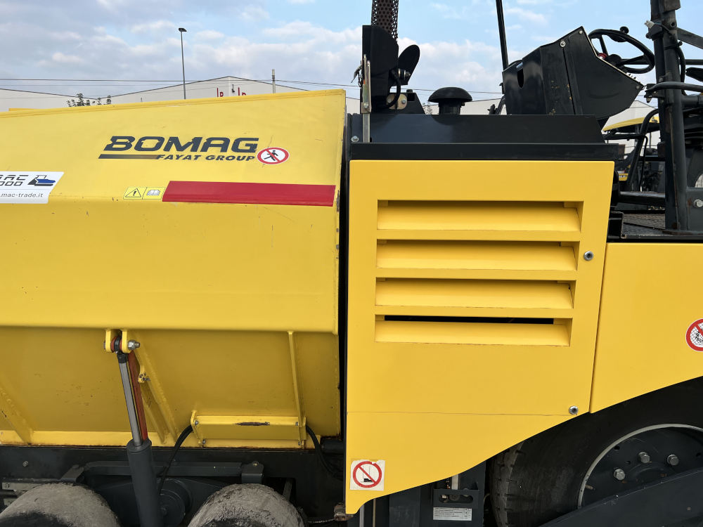 Usato 2007 Bomag BF 331P