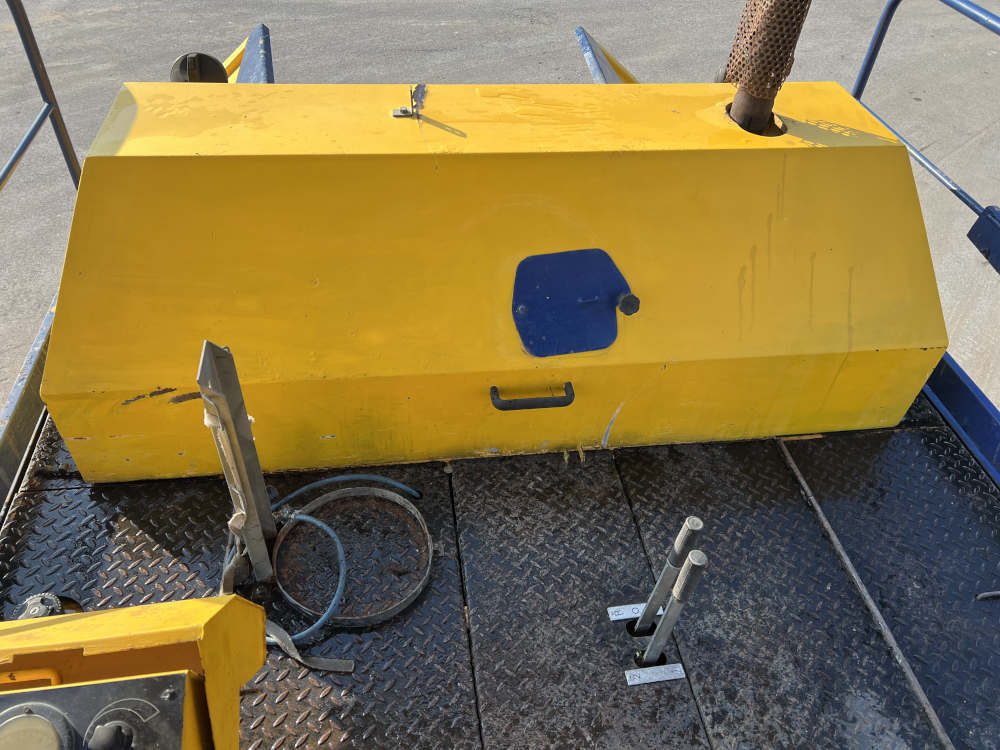 Usato 1998 Marini  MF 665