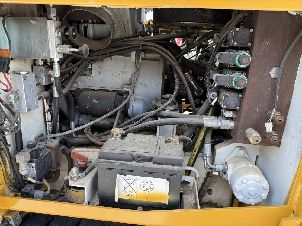 Usato 2009 Caterpillar BB 621C