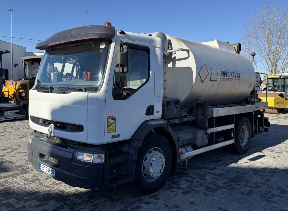 Usato 2005 Renault / Rincheval Premium 320 Dci / EPA