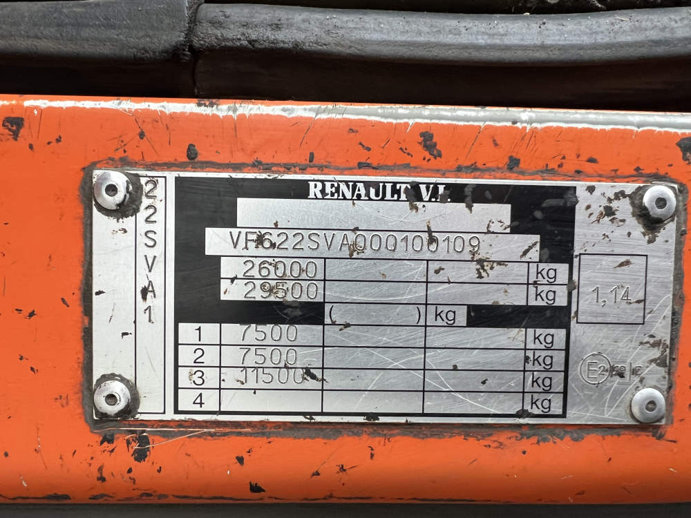 Usato 2002 Renaul / Rincheval Premium 370 Dci / EPA