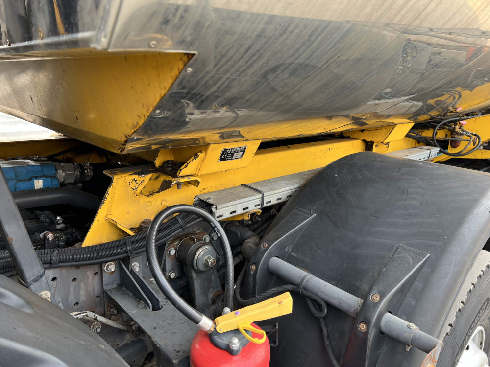 Usato 2006 Renault Kerax 420 / Secmair Major BCG 500