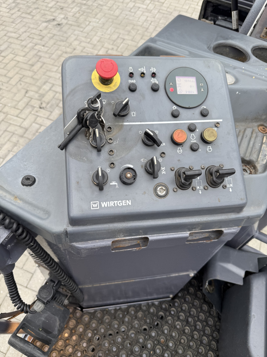 Usato 1994 Wirtgen W 500 DC -079-