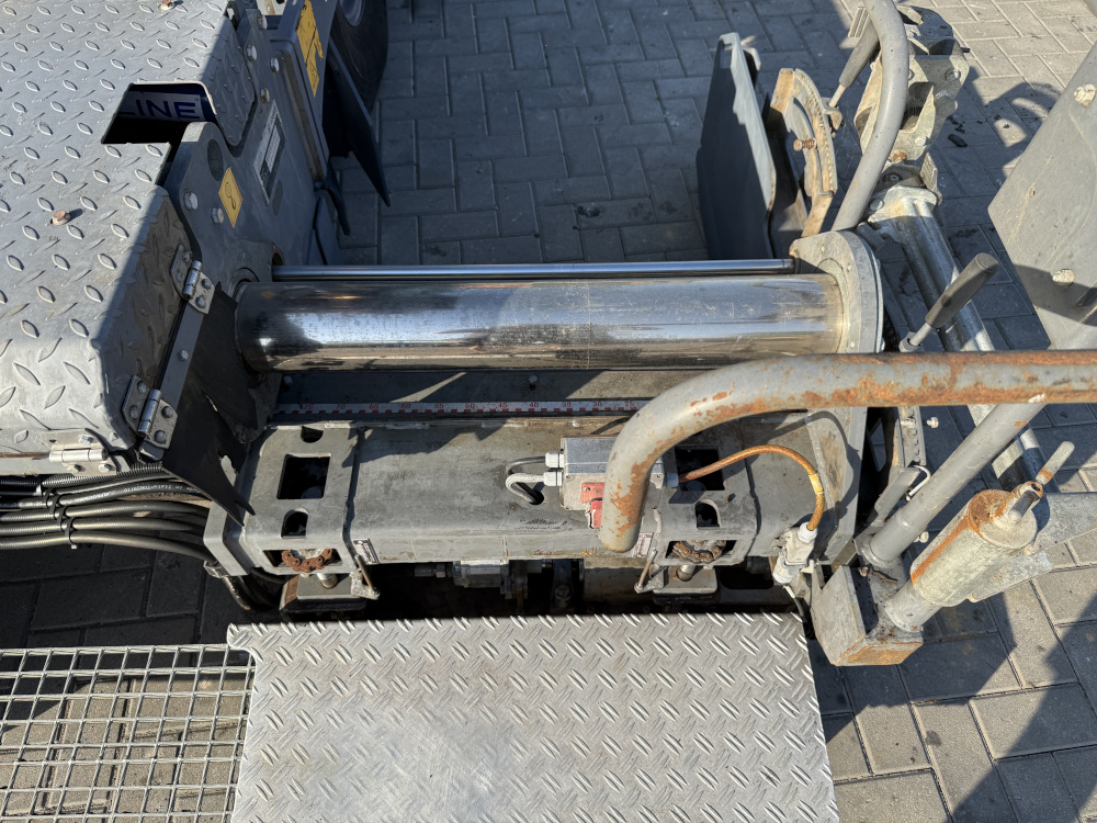 Usato 2021 Vogele S 1303-3i