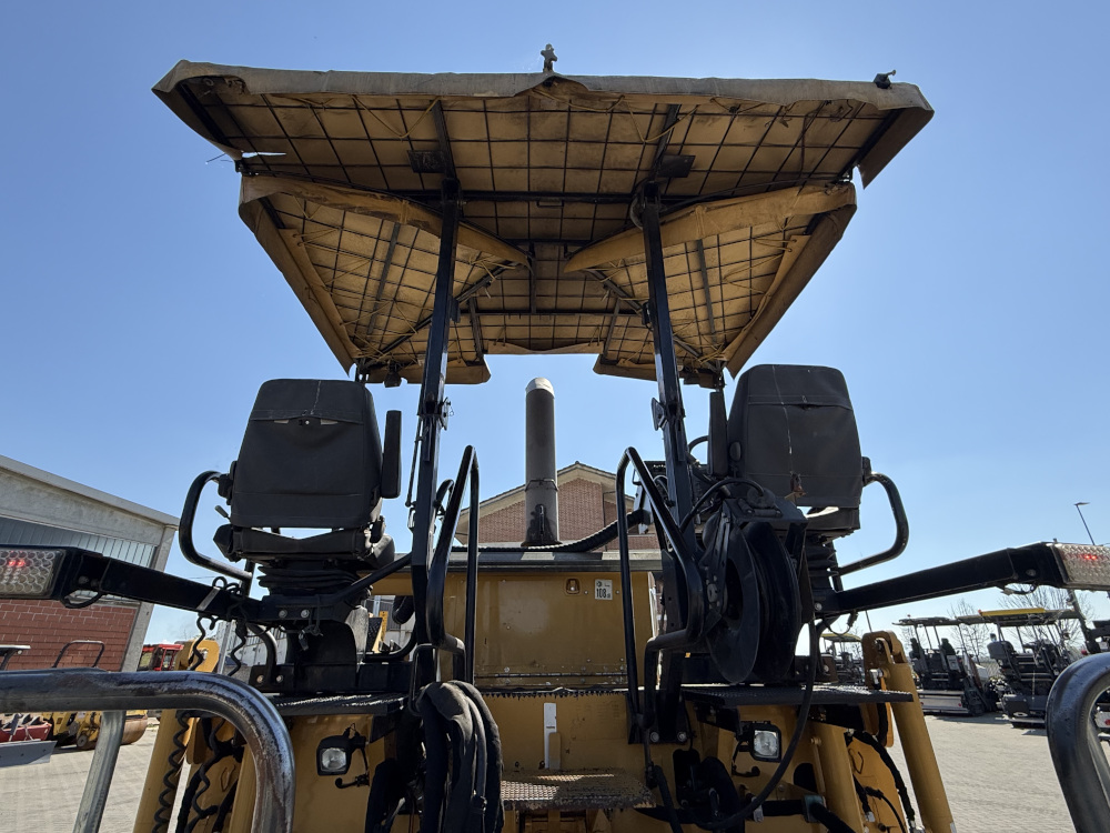 Usato 2010 Caterpillar AP 600D