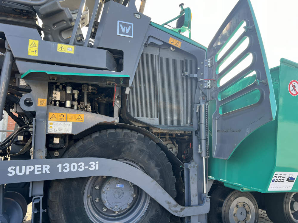 Usato 2018 Vogele S 1303-3i