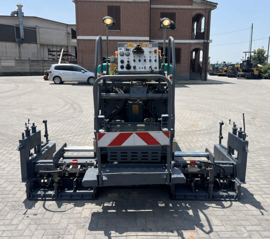 Usato 2013 Vogele Super 800