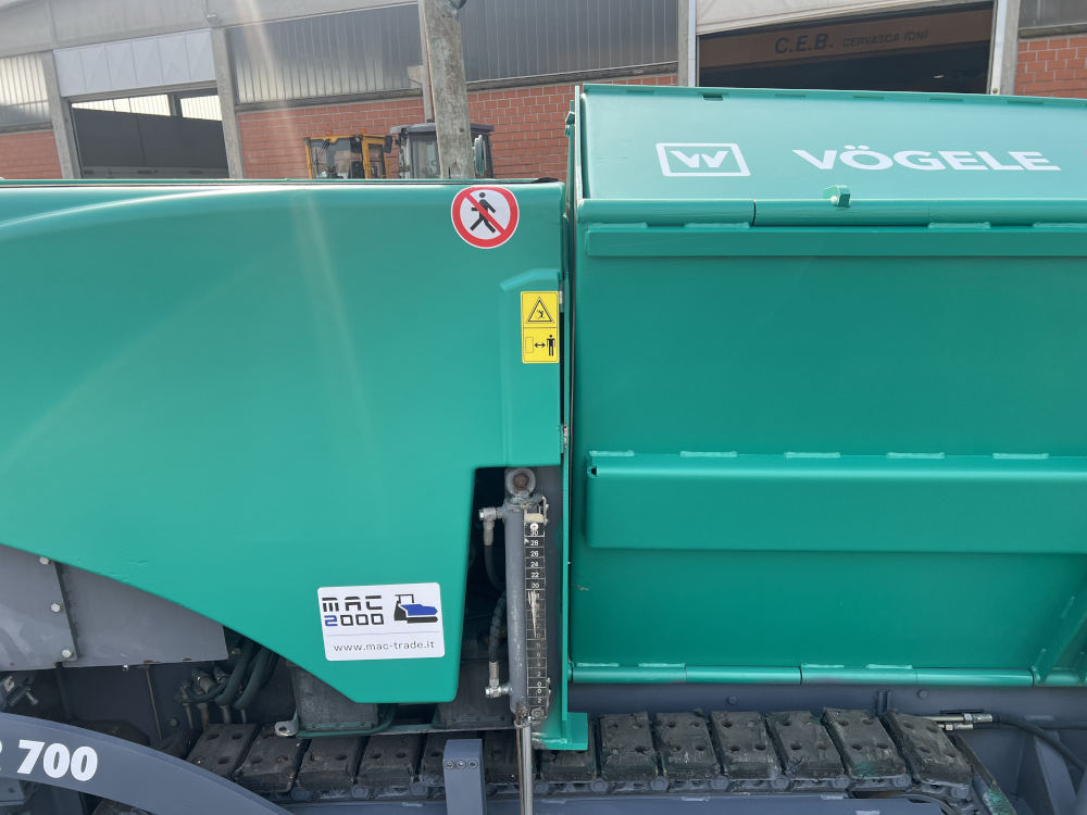 Usato 2011 Vogele Super 700