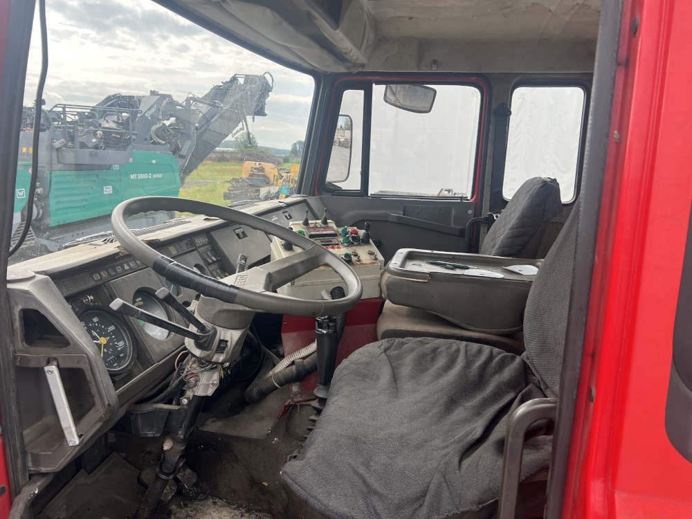 Usato 2004 Massenza B 8 B23 HY-EX