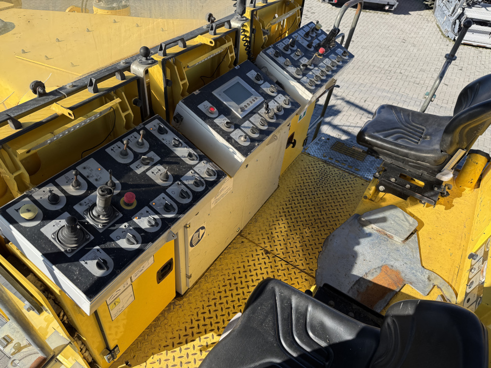 Usato 2016 Bomag BM 2000/60-2