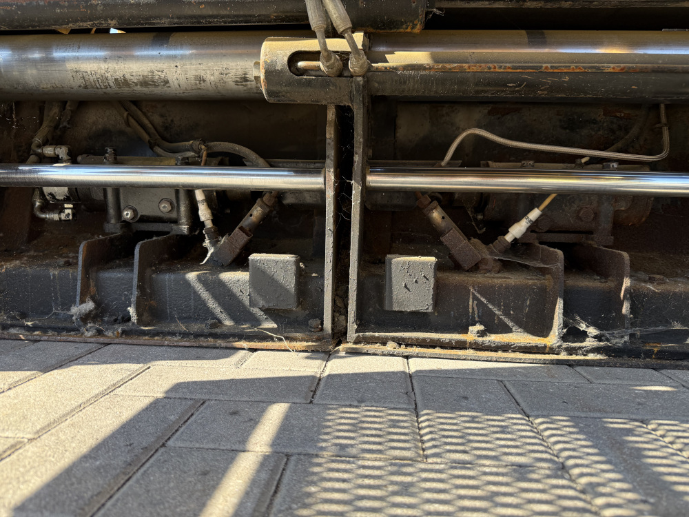 Usato 2008 Caterpillar BB 621C