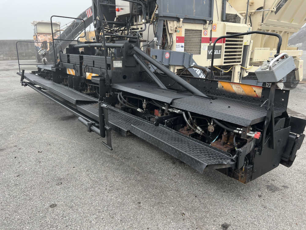 Usato 2005 Vogele Super 2500 (06.74)