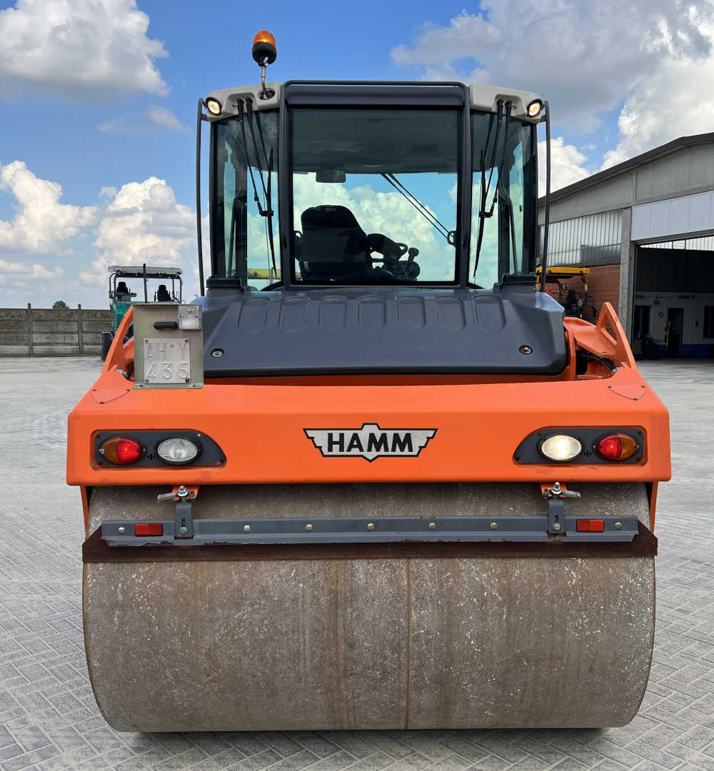 Usato 2010 Hamm HD+ 120 VV