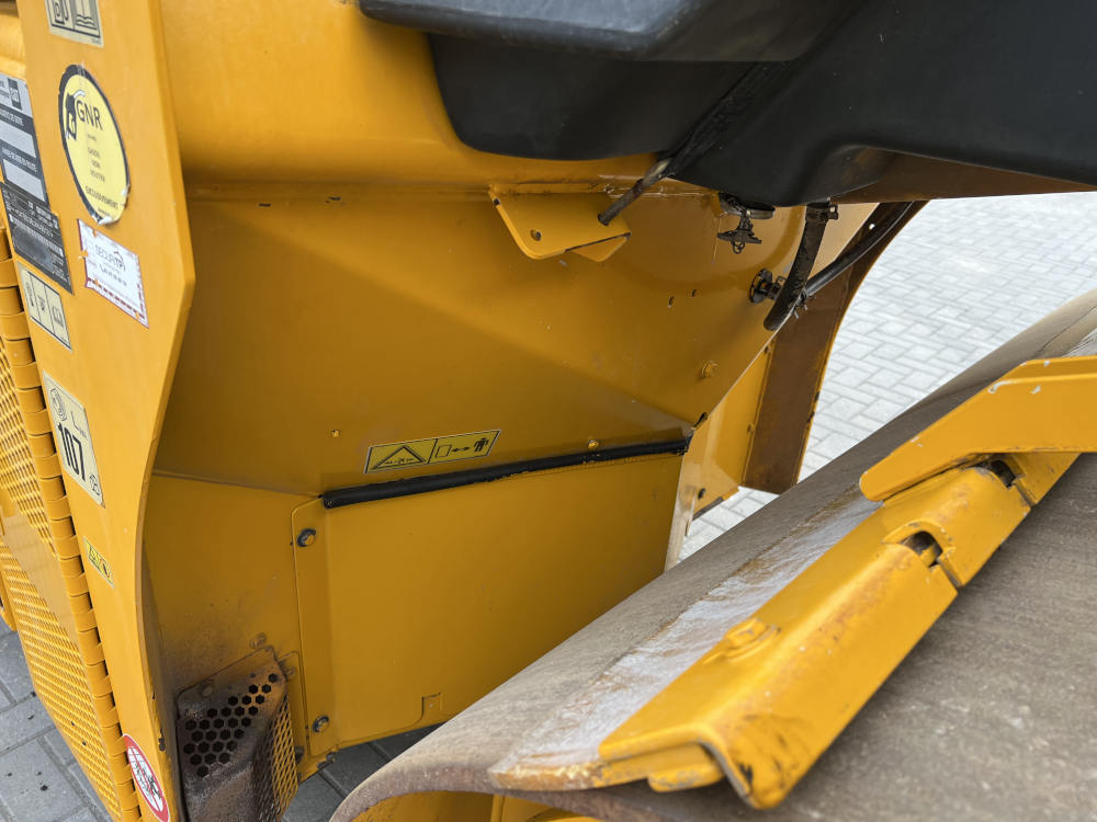 Usato 2017 Caterpillar CD 8