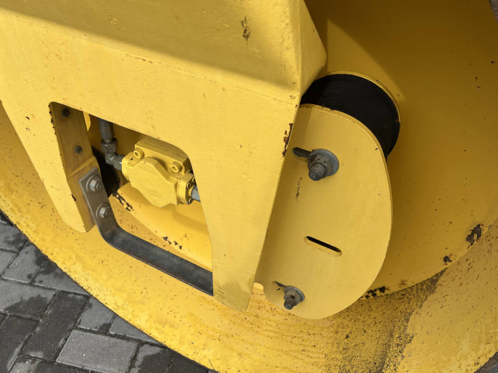 Usato 2004 Bomag BW 141 AD-2