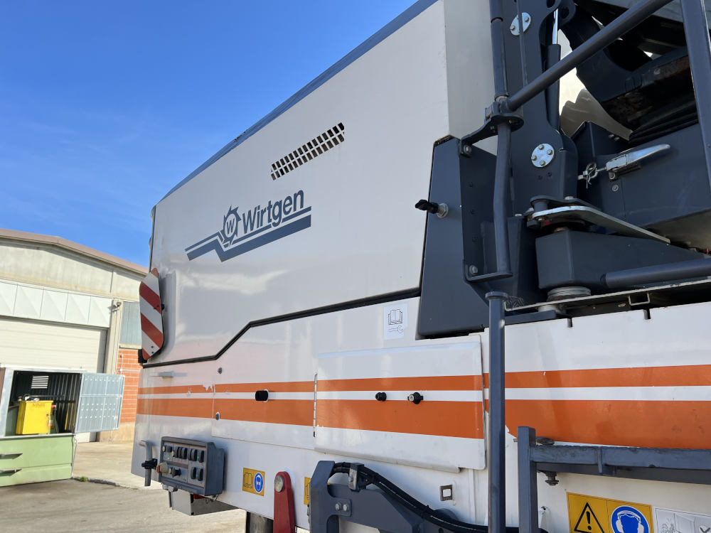 Usato 2014 Wirtgen W 200i -081-