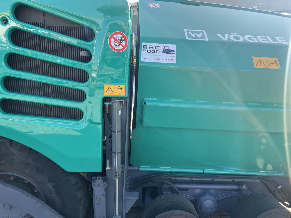 Usato 2018 Vogele S 1303-3i