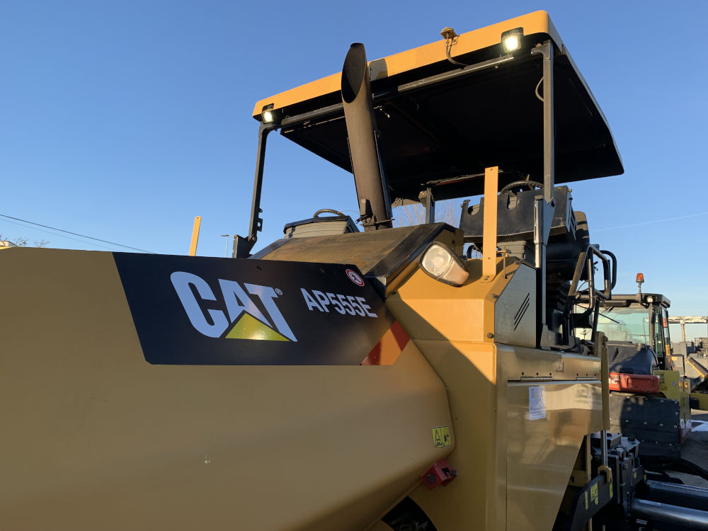 Usato 2013 Caterpillar AP 555E