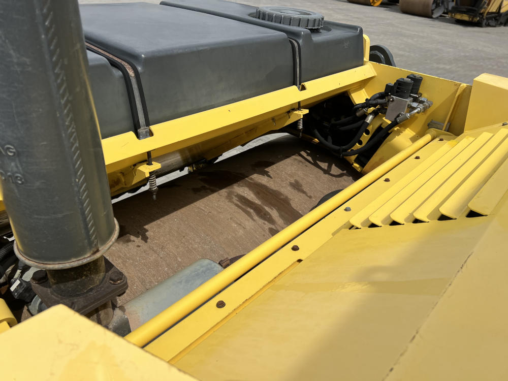 Usato 2001 Bomag BW 151 AD-2