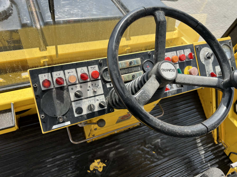 Usato 2001 Bomag BW 151 AD-2
