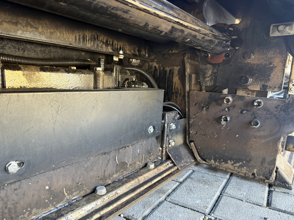 Usato 2011 Caterpillar AP 300