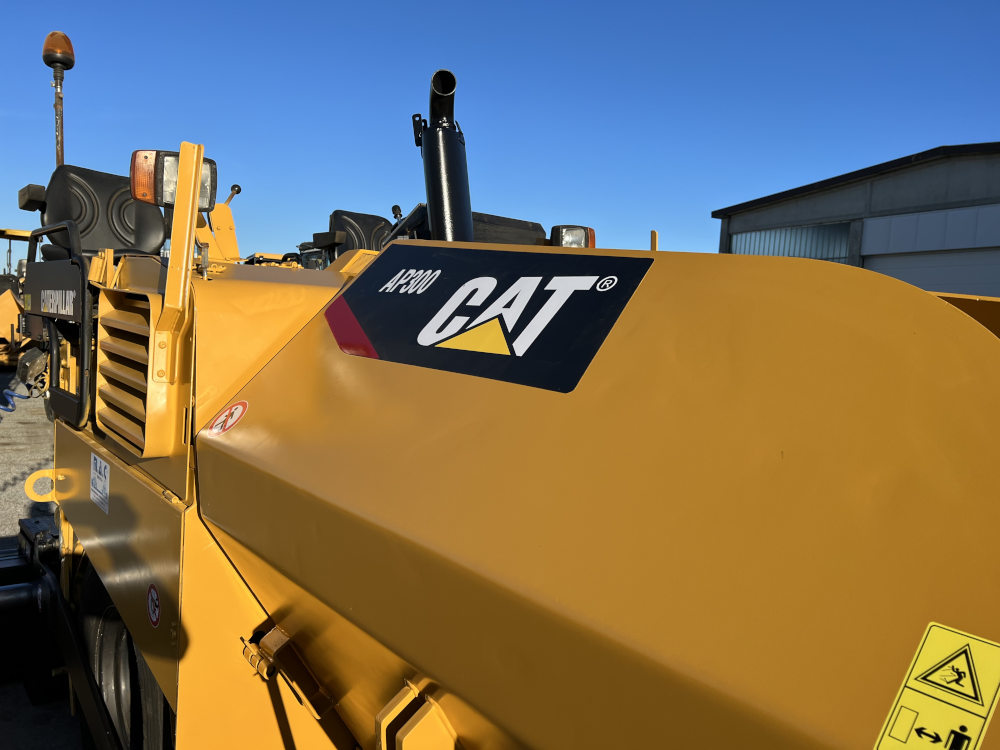 Usato 2008 Caterpillar AP 300 -146-