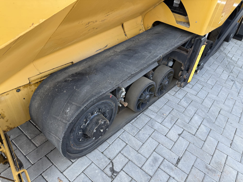 Usato 2017 Caterpillar AP 655F