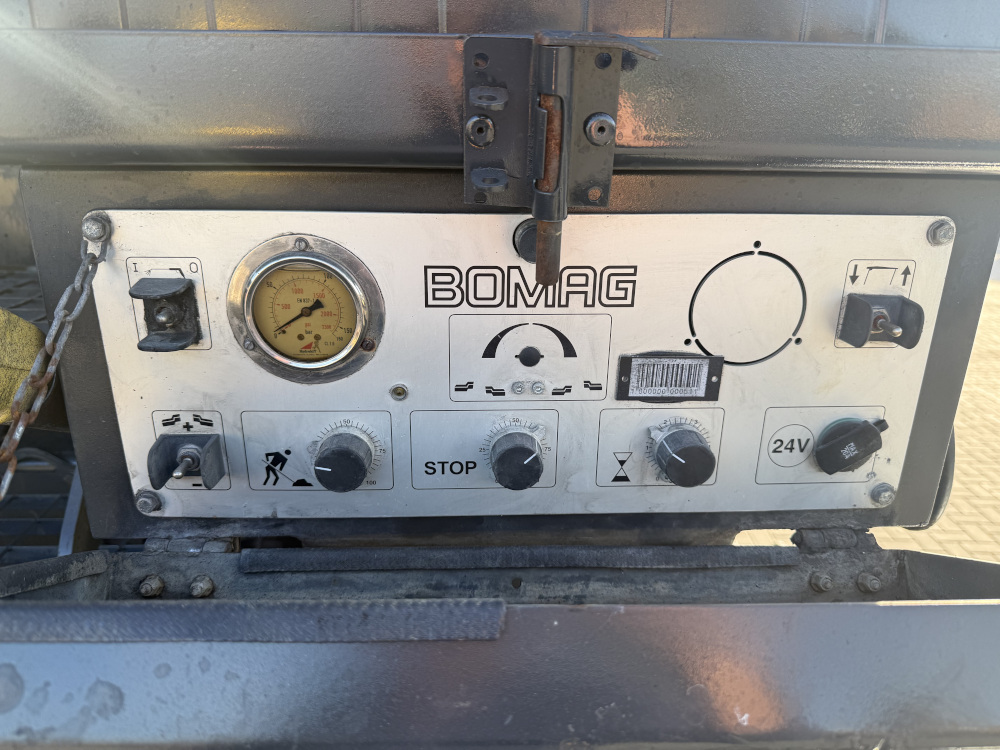 Usato 2014 Bomag BF 600C-2