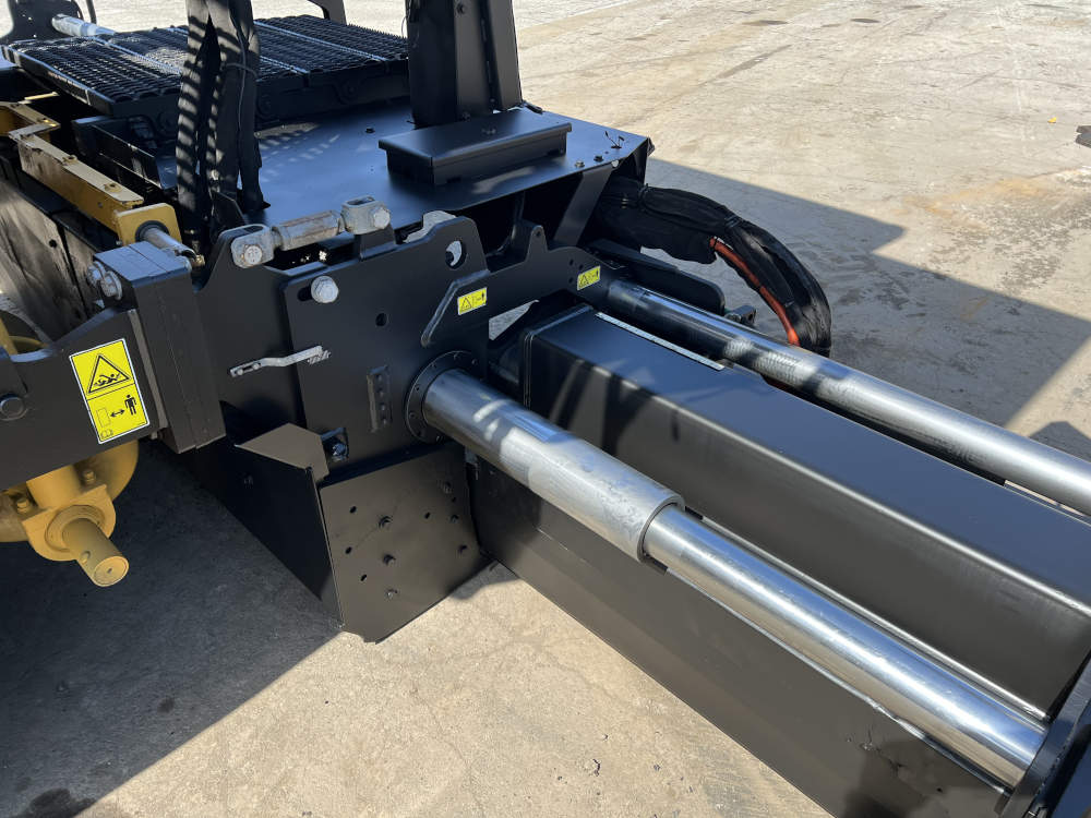 Usato 2014 Caterpillar AP 500E -222-