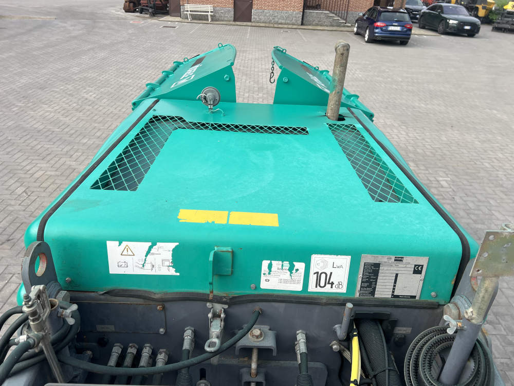 Usato 2011 Vogele Super 700