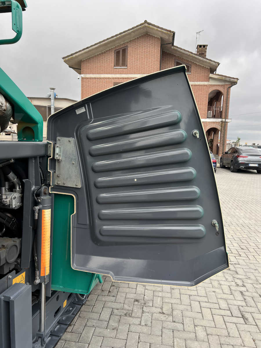 Usato 2018 Vogele Super 1900-3i