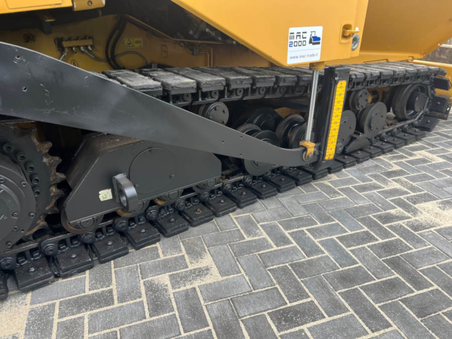 Usato 2011 Caterpillar AP 655D