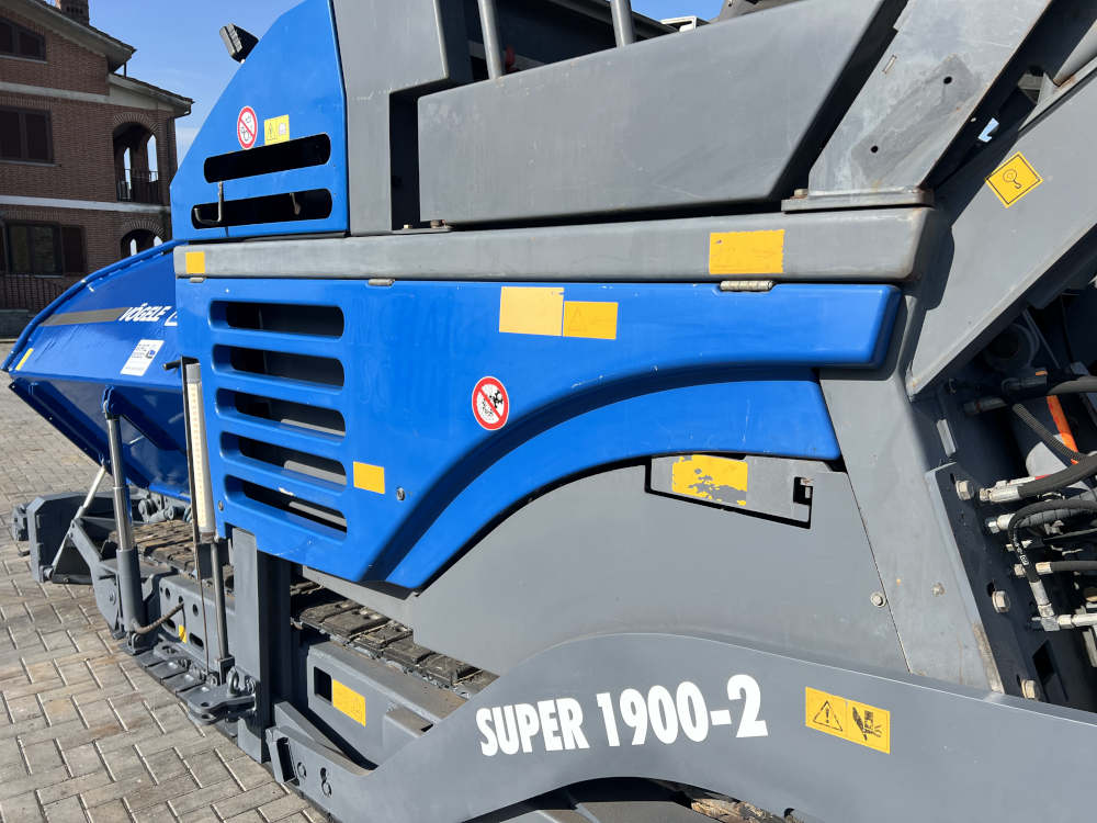Usato 2009 Vogele S 1900-2