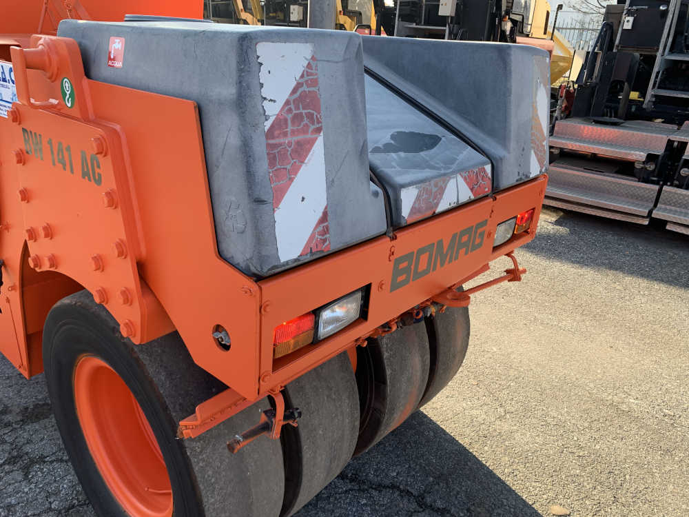 Usato 1999 Bomag BW 144 AC-2
