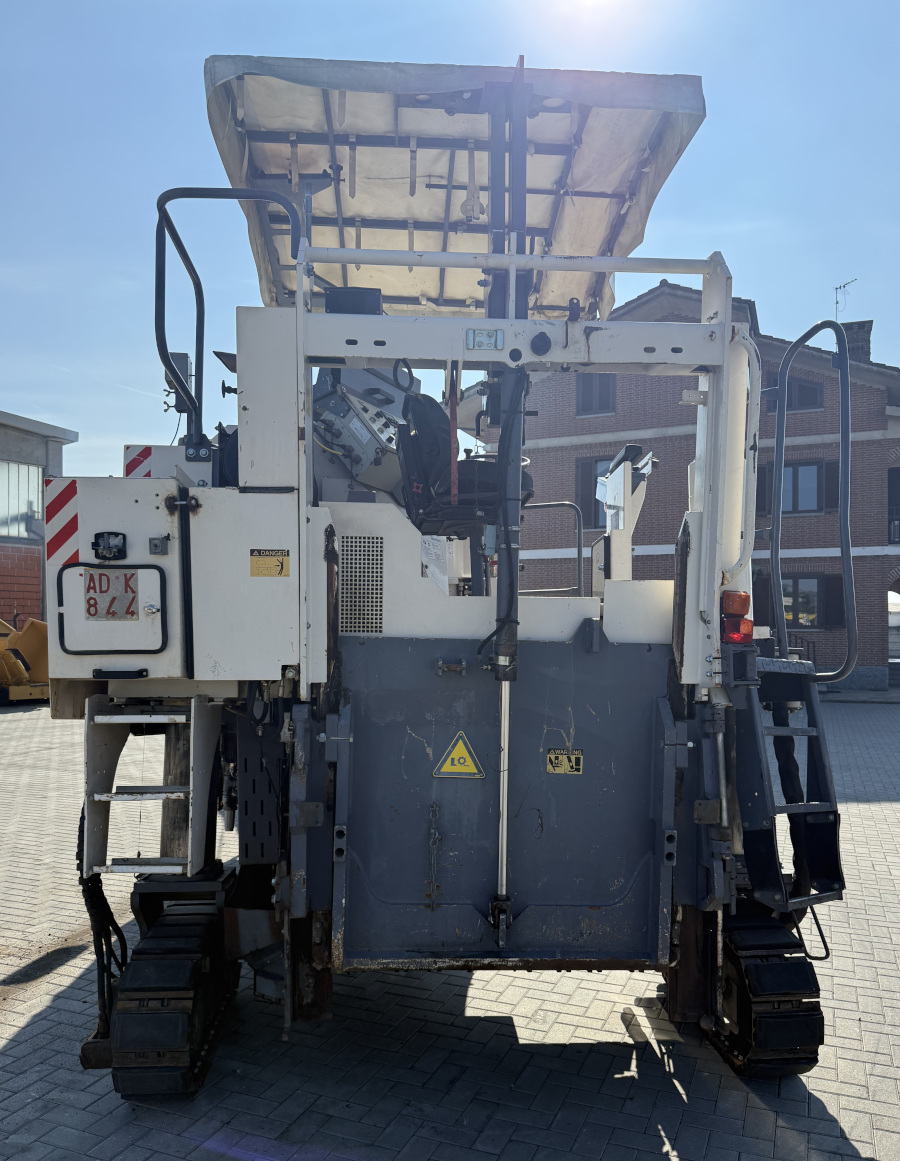 Usato 2003 Wirtgen W 1300F