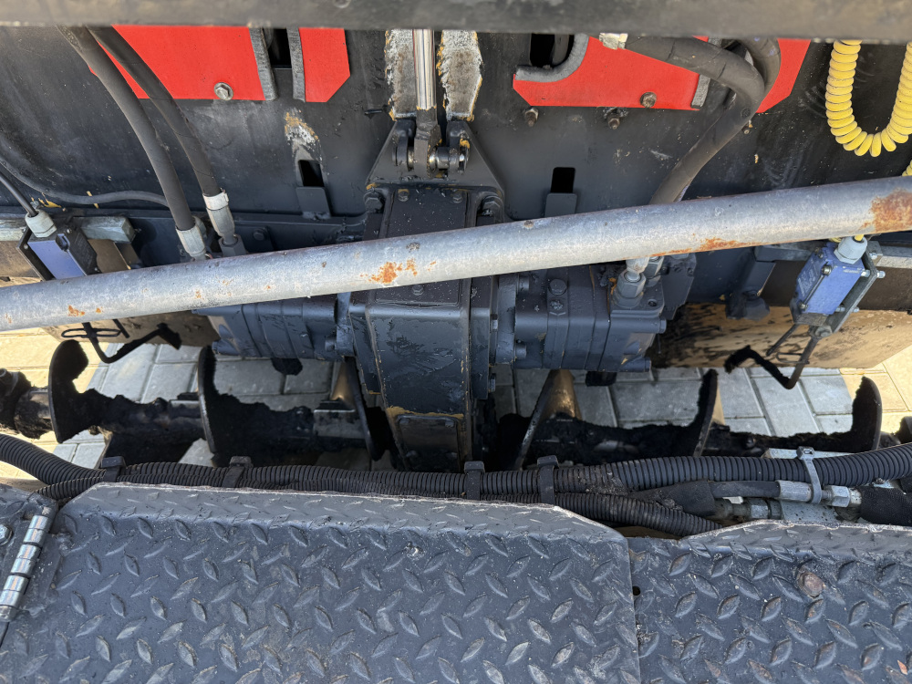 Usato 2011 Caterpillar AP 300