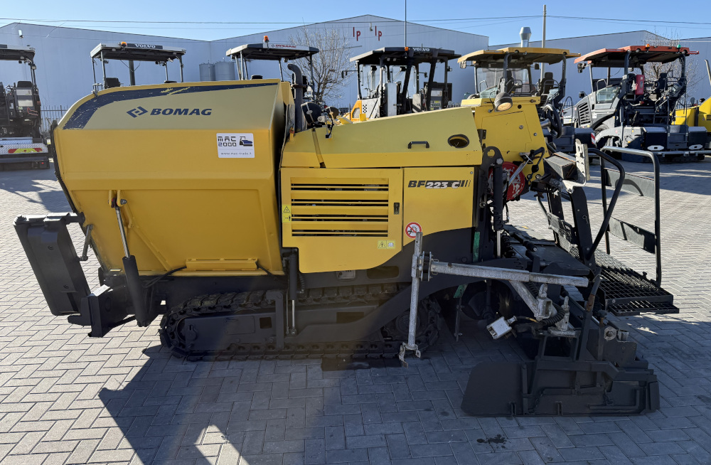 Usato 2014   Bomag BF 223C