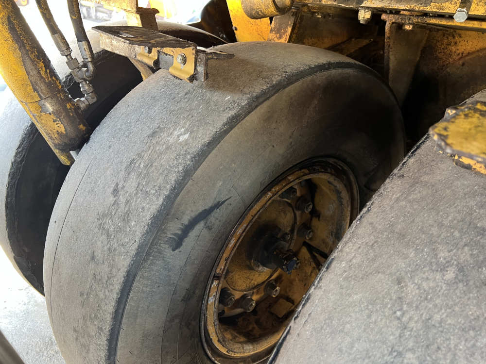 Usato 2001 Caterpillar PS 300B -521-