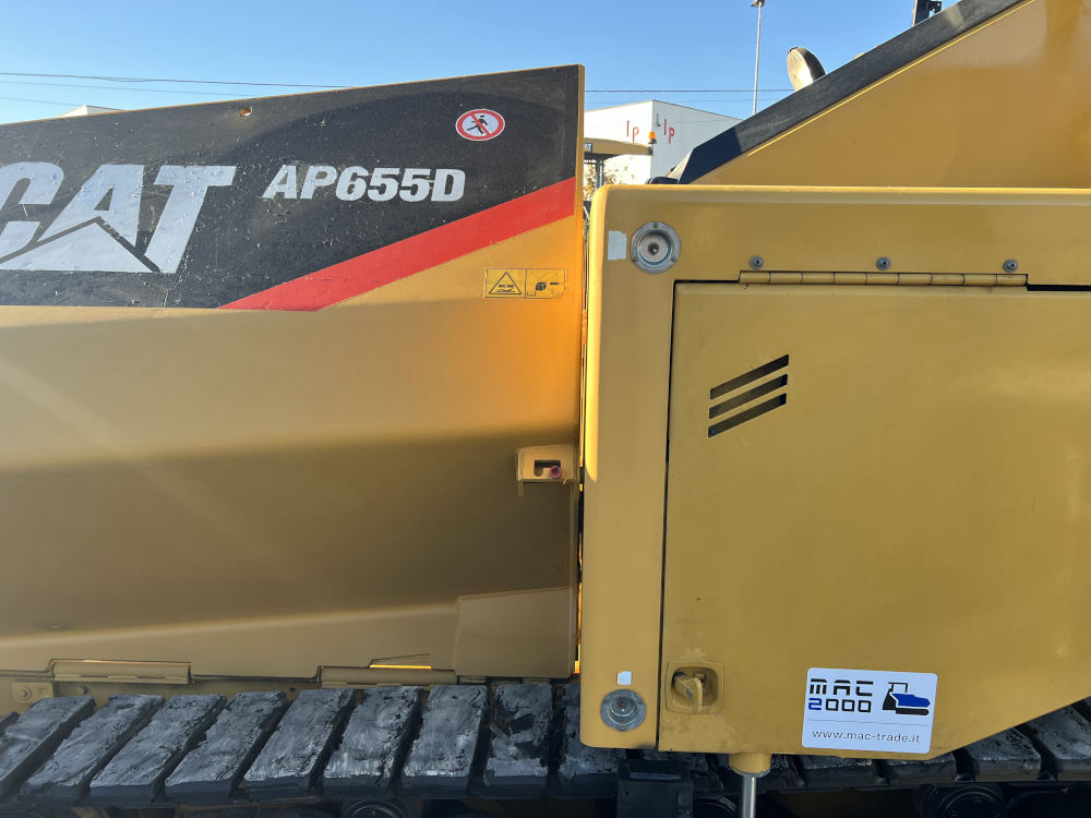 Usato 2011 Caterpillar AP 655D